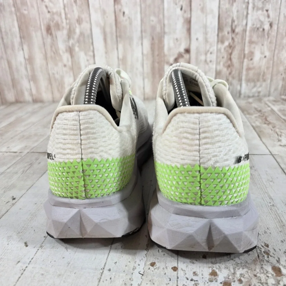 New Balance FuelCell Propel v3 Womens 10 Running Shoes White WFCPRCG3